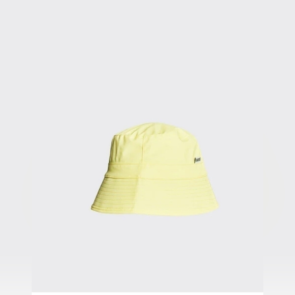 RAINS Waterproof Bucket Hat In Straw NWT Size S1 XS-M
